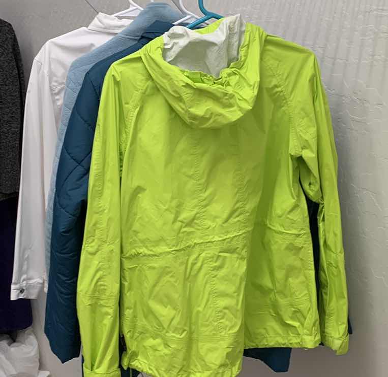 View 3 of ASSORTED WOMEN’S JACKETS IN MEDIUM /LARGE
