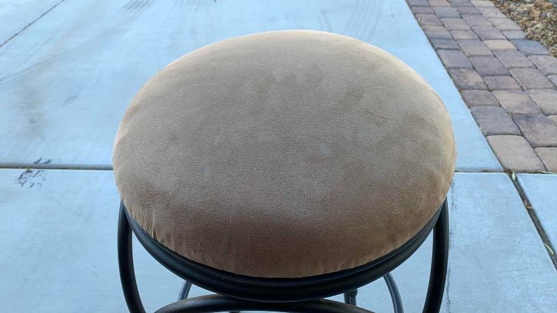 View 3 of METAL BARSTOOL WITH VELVET TOP 30”