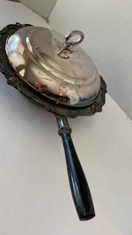 View 3 of WILCOX S.P.COMPANY ROCHELLE CHAFING DISH INTERNATIONAL SILVER MODEL 3715