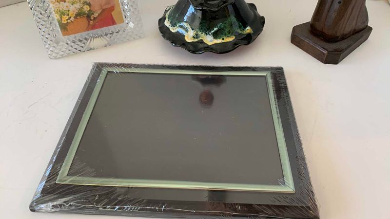 View 3 of HOME DECOR