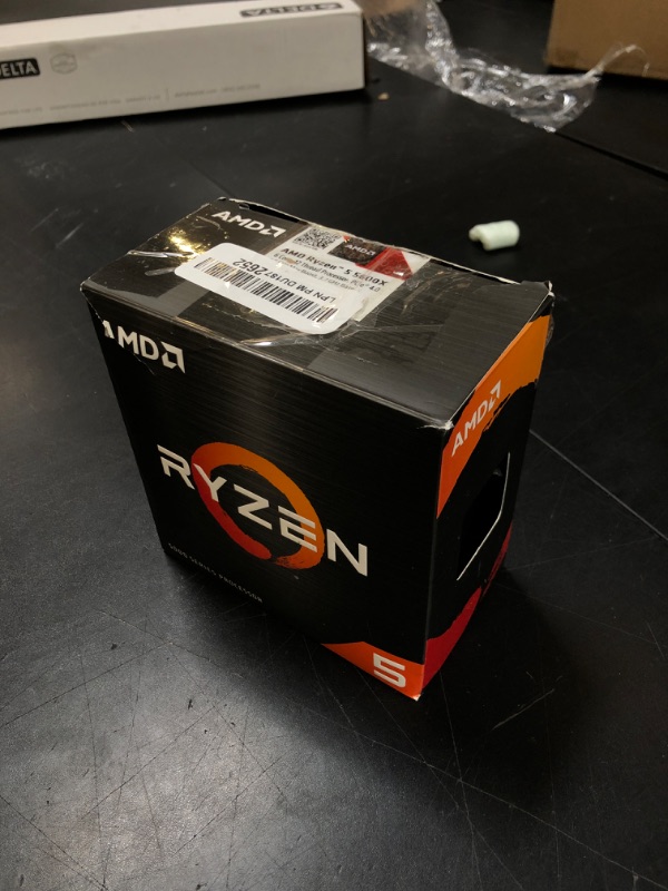 Photo 1 of AMD Ryzen 5 5600X 6-core, 12-thread unlocked desktop processor with Wraith Stealth cooler