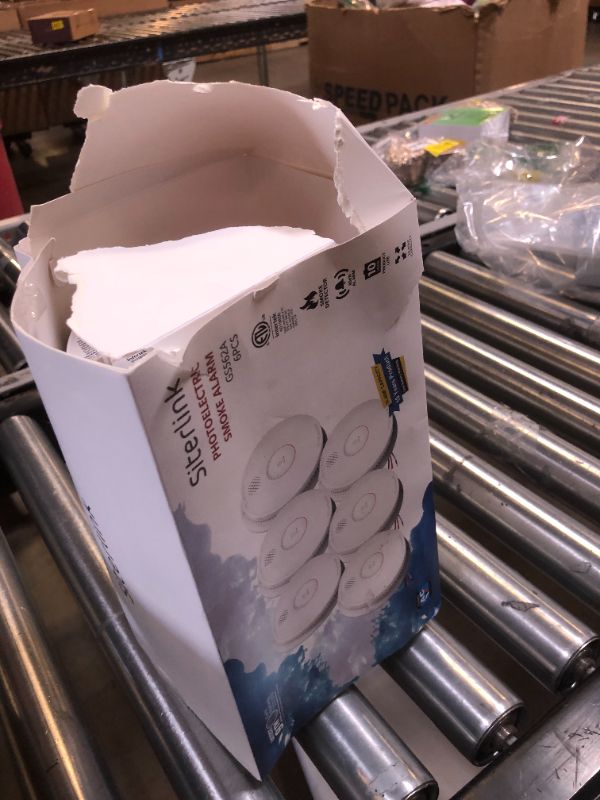 Photo 1 of Siterlink Hardwired Interconnected Smoke Detectors,Photoelectric Smoke Alarm with 9V Battery Backup,Test/Silence Button, Hard Wired Fire Alarm for Home GS562A 6pack