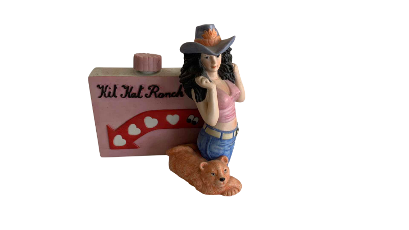 Photo 1 of KIT KAT RANCH DECANTER 5.5”