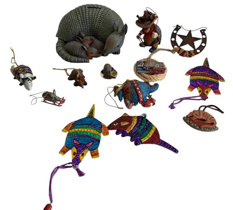 Photo 1 of ARMADILLO ORNAMENTS AND FIGURES