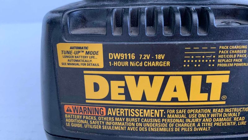 Photo 1 of DEWALT 18 V BATTERY AND CHARGER