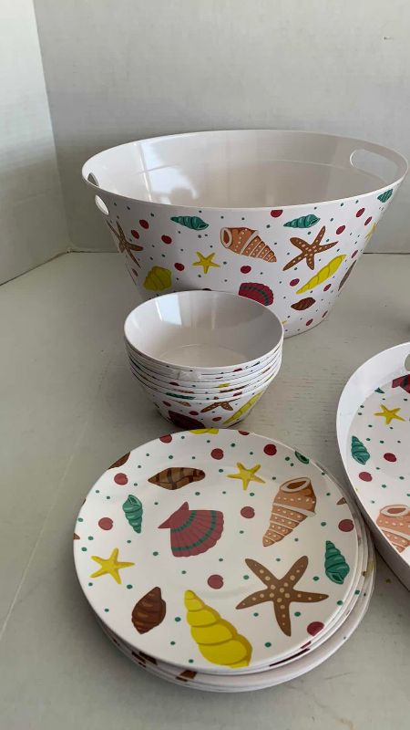 Photo 1 of BEACH THEMED PARTY WARE