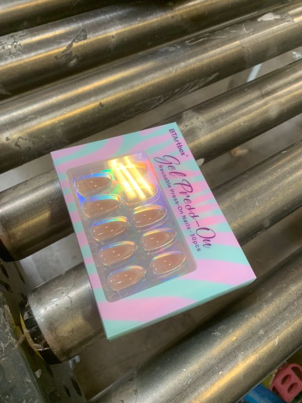 Photo 1 of BTArtbox Press On Nails Almond - Spring Cat Eye Press On Nails Medium, French Tip Soft Gel Nails for Daily Nail Art, Fake Nail Extensions In 15 Sizes - 30 Fake Nails Kit