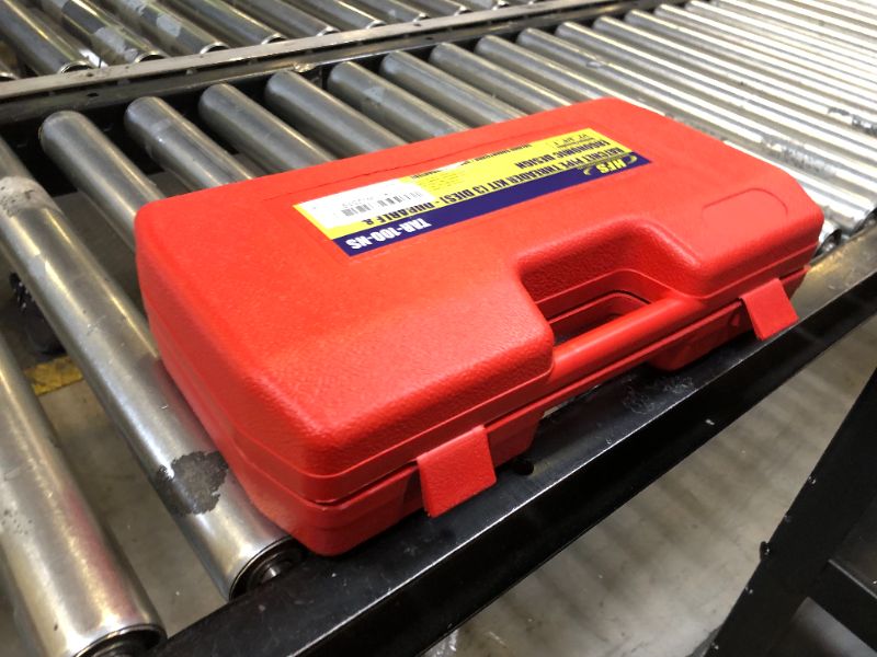 Photo 1 of HFS(R) Ratchet Pipe Threader Kit - Ratcheting Pipe Threading Tool Set with 3 Dies