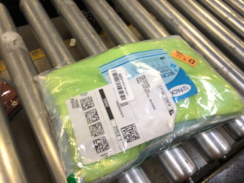 Photo 1 of HOMEXCEL Microfiber Cleaning Cloth,12 Pack Cleaning Rag,Cleaning Towels with 4 Color Assorted,11.5"X11.5"(Green/Blue/Yellow/Pink)