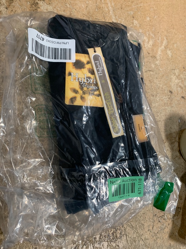 Photo 1 of & Company Womens Ultra Comfy Butt Lift Stretch Bermuda City Shorts with Pockets B43300X Black 20
