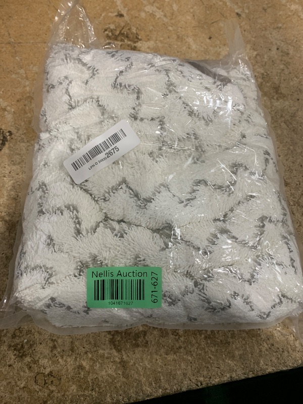 Photo 1 of 12 Pack 1940 Steam Mop Replacement Pads for Bissell Powerfresh Steam Mop 1940 1440 1806 1544 2075 2685A 2814 Series, Model 19402 19404 19408 19409 1940A 1940F 1940Q 1940T 1940W B0006 B0017 2075A 15441