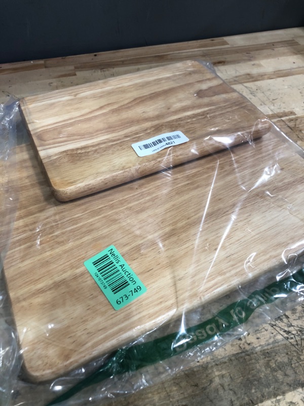 Photo 1 of Architec Gripperwood Cutting Boards, Set of 2, Beechwood with Non-slip Gripper Feet, 11 by 8-Inches and 14 by 11-inches