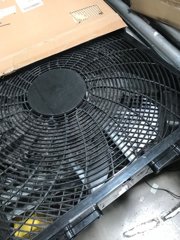 Photo 1 of Amazon Basics 20-Inch Box Fan with Powerful Airflow, 3 Speeds, 5 Blades, Lightweight Design, 67 Watts, Black, 6.8 D x 20.86 W x 21.33 H in