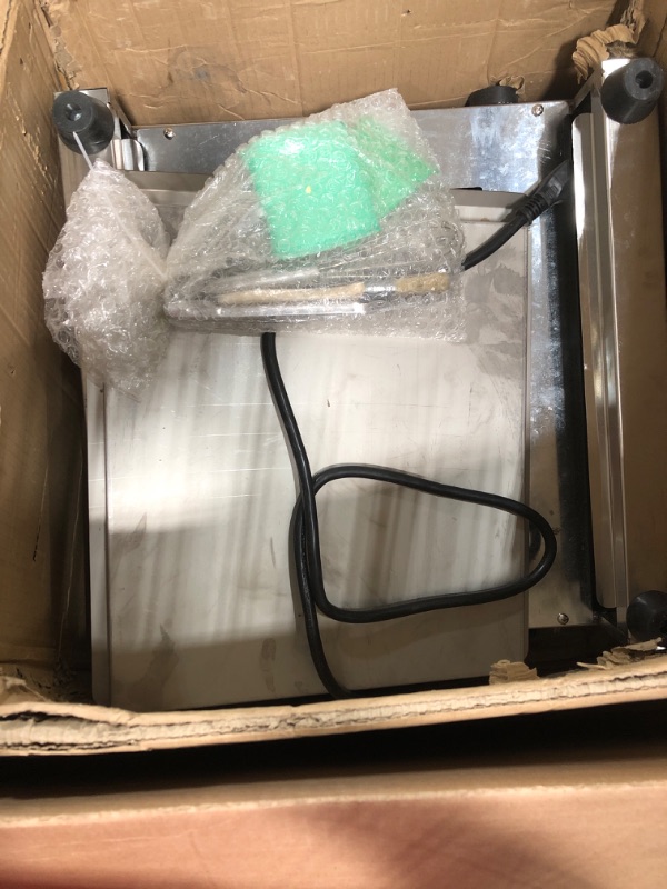 Photo 1 of VEVOR Electric Crepe Maker, 16-Inch Commercial Crepe Machine, 1700W Flat Plate Crepe Griddle, Nonstick Stainless Steel Pancake Making Machine, Desktop Circular Cereals Pancake Stove with Temp Control