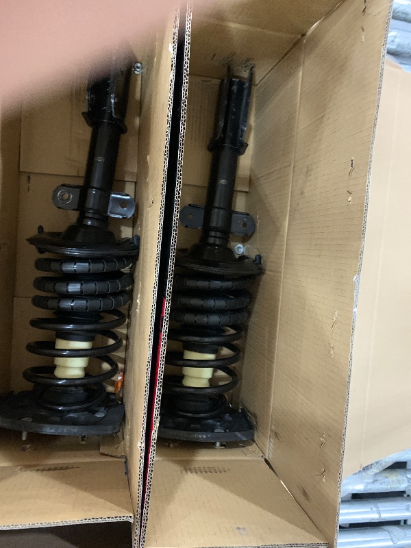 Photo 1 of *************MISSING THE SWAY BARS*********************

Rear Strut Assembly & Sway Bar Links for 2000-2013 Chevy Impala, 2005-2009 Buick LaCrosse Allure, 00-07 Monte Carlo, 04-08 Pontiac Grand Prix, Shock Absorbers Replace 271662L 271662R 4PCS