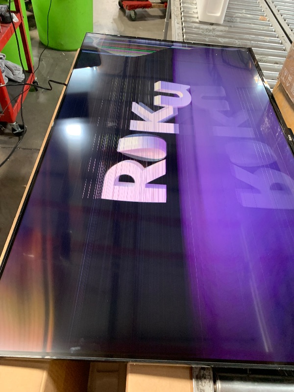Photo 1 of ******************DAMAGED- TOPRIGHT CORNER DEOSNT WORK AND IT HAS VERTICAL AND HORIZONTAL LINES************

Roku Smart TV – 55-Inch Select Series 4K HDR RokuTV with Roku Enhanced Voice Remote, Brilliant 4K Picture, Automatic Brightness, & Seamless Stream