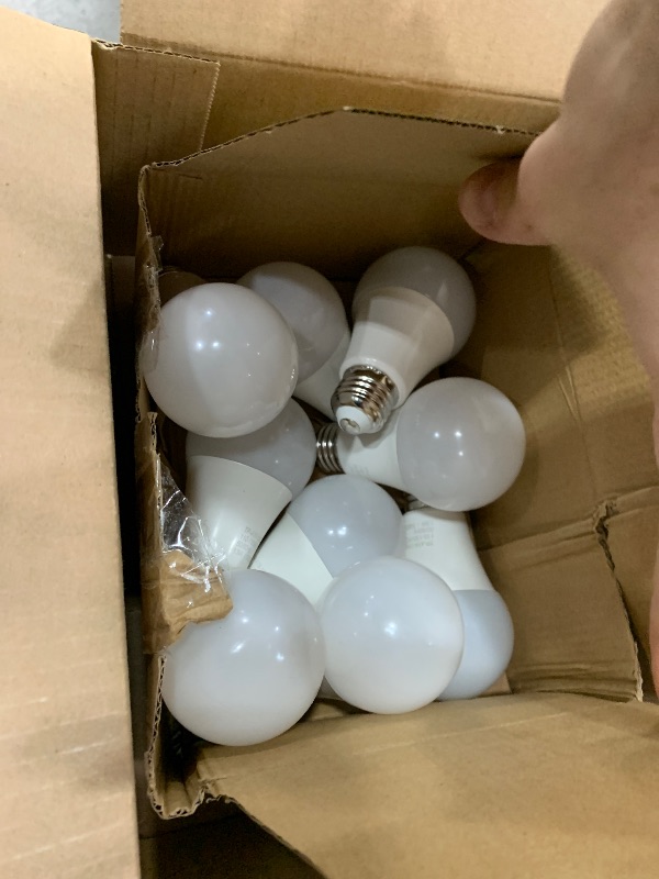 Photo 1 of ***********3 ARE MISSING**********

MAXvolador A19 LED Light Bulbs 1500LM, 100-125 Watt Equivalent LED Bulbs, 5000K Daylight White 13-Watt, E26 Base, Non-Dimmable, No Flicker, 12-Pack