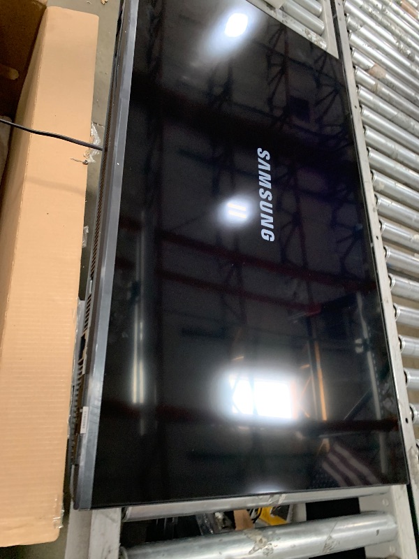 Photo 1 of SAMSUNG 43-Inch Class Crystal UHD U8000F 4K Smart TV (2025 Model) Endless Free Content, Crystal Processor 4K, MetalStream Design, Knox Security, Alexa Built-in