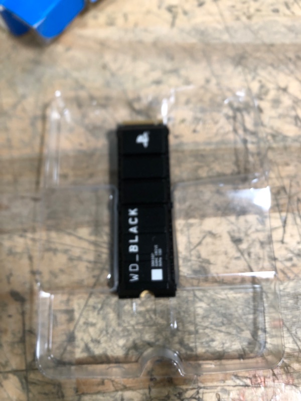 Photo 1 of *USED SOLD FOR PARTS*WD_BLACK 4TB SN850P NVMe M.2 SSD Officially Licensed Storage Expansion for PS5 Consoles, up to 7,300MB/s, with heatsink - WDBBYV0040BNC-WRSN,Black