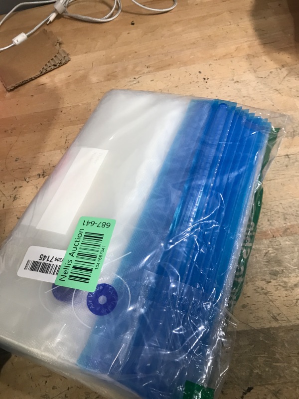 Photo 1 of Sous Vide Bags 25Pcs, Reusable BPA Free Vacuum Sealer Bags for Cooking/Food Storage/Microwave Heating - 3 Sizes, Air Valves & Seal Clips