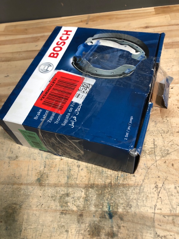 Photo 1 of (see all images) BOSCH BS315 Blue Drum Brake Shoe Set - Compatible with Select Volkswagen Beetle, Karmann Ghia, Super Beetle; REAR