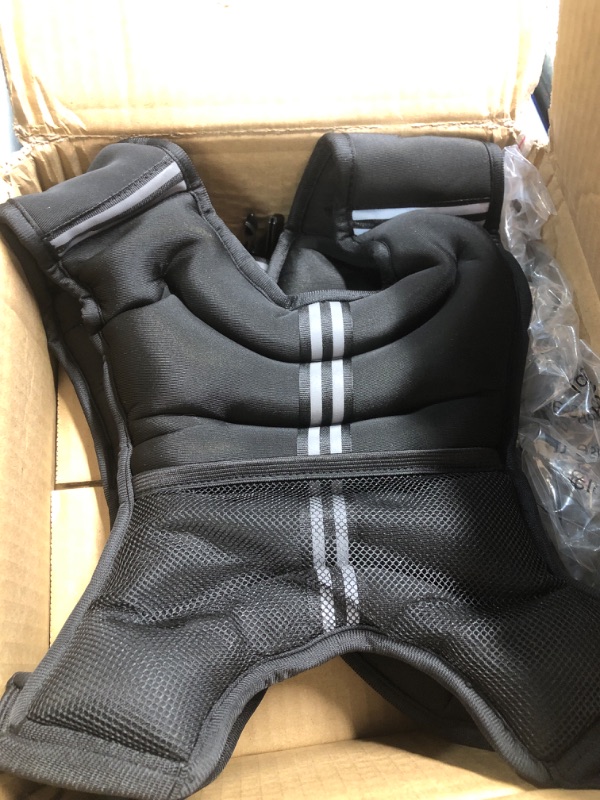 Photo 1 of (MISSING SOME WEIGHTS) (FAIR) ExtreSpo Adjustable Weighted Vest for Women and Men, 11-20lb Weight Vest with 6 Ironsand Weights, Body Weight Vest Exercise Set with Reflective Strip for Strength Training and Workout