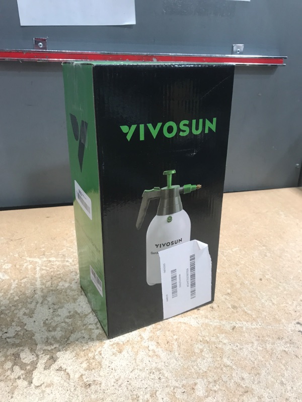 Photo 1 of VIVOSUN Handheld Garden Sprayer, 1L Pump Sprayer, 34oz Water Spray Bottle with Safety Valve, Adjustable Nozzle, Extended Spray Rod & Additional Seals, Ideal for Watering, Fertilizing, Cleaning