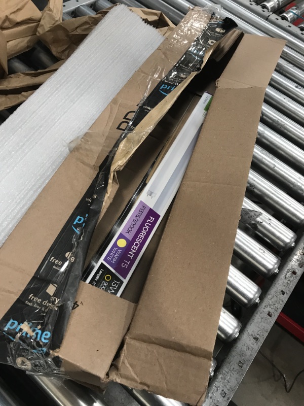 Photo 1 of (Pack of 6) F13T5/WW - T5 Fluorescent 3000K Warm White - 13 Watt - 21" Super Long Life Light Bulbs