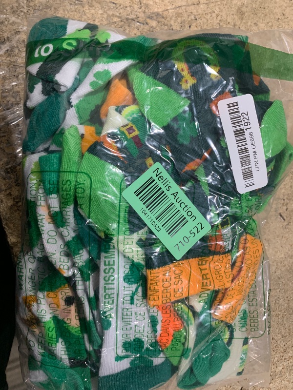 Photo 1 of Shinymoon 12 Pairs Kids Christmas Socks Xmas Crew Socks for Children Boys Girls Novelty Crazy Gifts(9-14 Years,St Patricks Day)