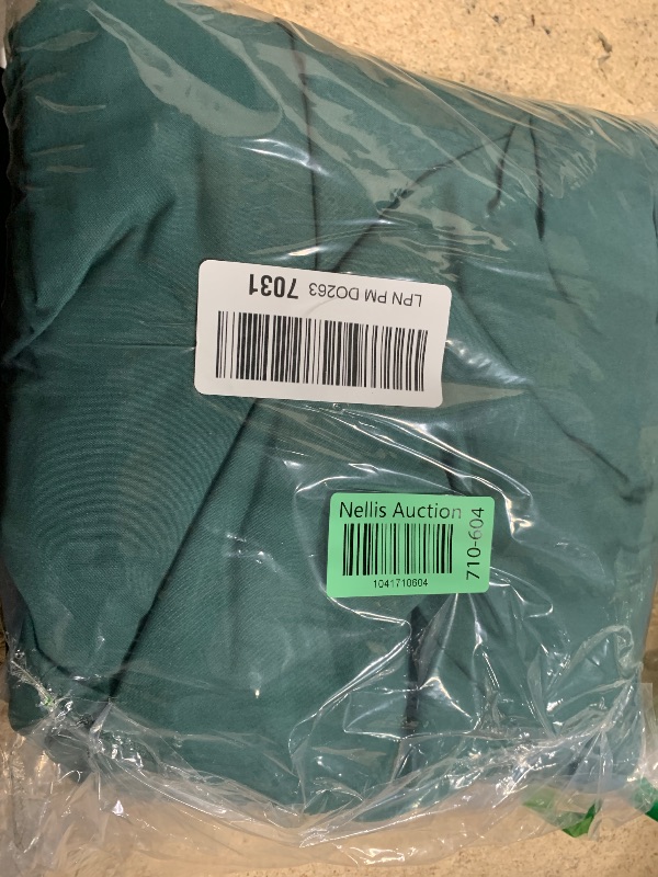 Photo 1 of Amazon Basics Lightweight Super Soft, Wrinkle-Free Easy Care Breathable Microfiber 4-Piece Bed Sheet Set with 14-Inch Deep Pockets, Full, Emerald Green, Solid