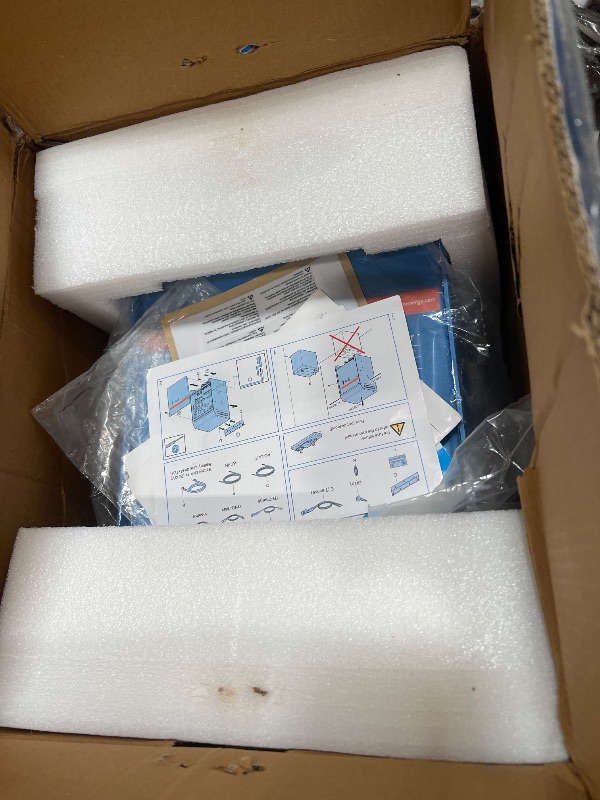 Photo 1 of Victron Energy MultiPlus Pure Sine Wave Inverter Charger for 120 amp Battery, 3000VA 12-Volt