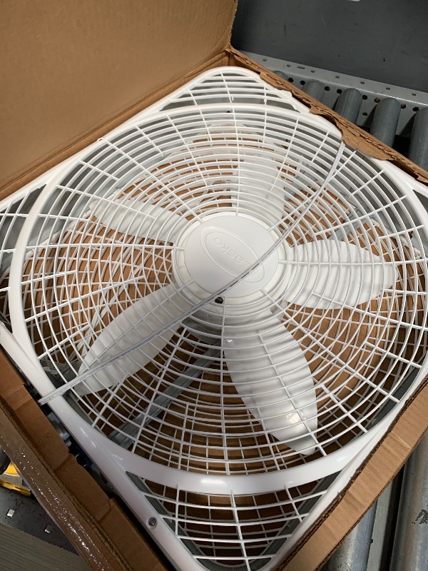 Photo 1 of **FOR PARTS ONLY**Doesn't turn on**
Lasko Weather-Shield Performance Box Fan, 3 Speeds, Innovative Wind Ring System for Up to 30% More Air, Carry Handle for Bedroom, Office, Home, 20 Inch, White, 3720