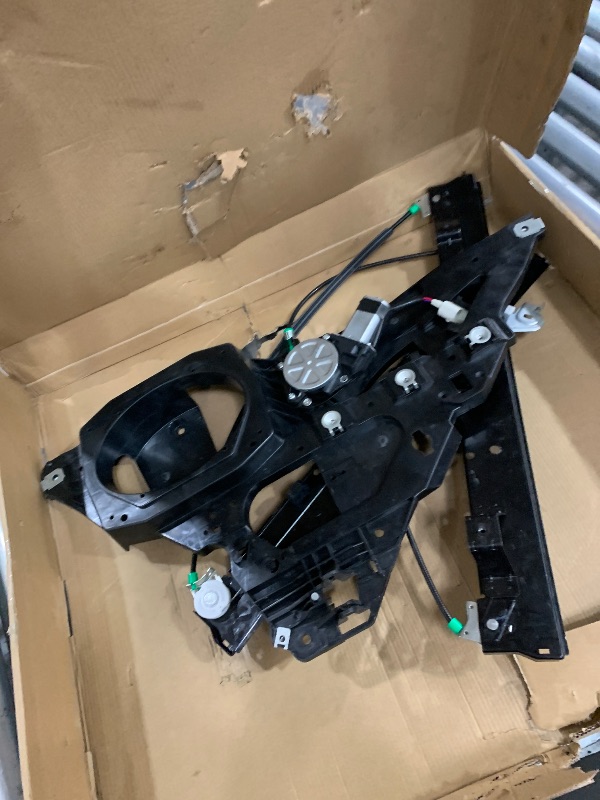 Photo 1 of *UNKNOWN IF FUNCTIONAL* Front Driver Side Power Window Regulator with (2-Pin Motor) Panel fit for 2003 2004 2005 2006 Ford Expedition Lincoln Navigator, 741-178, Left