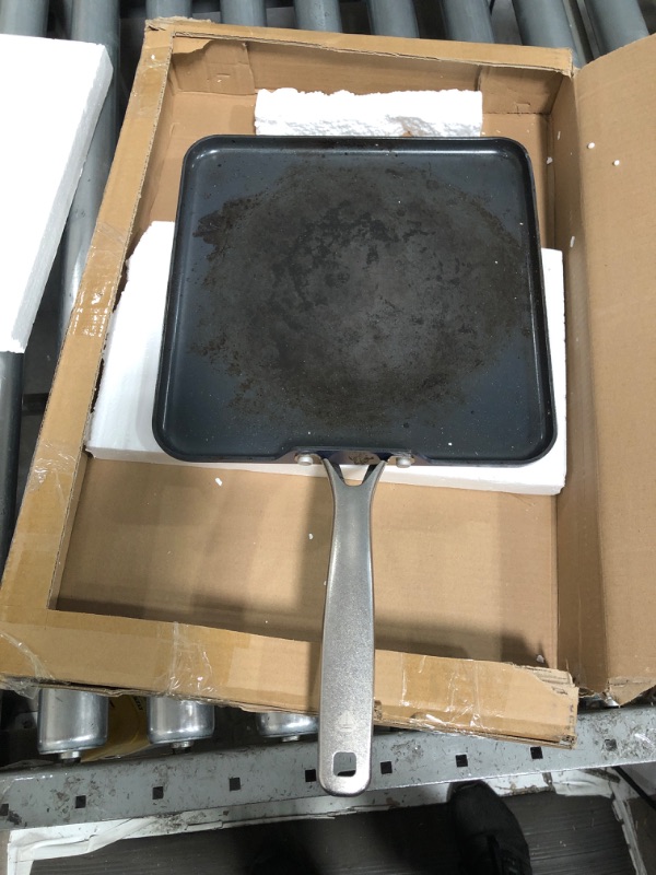Photo 1 of Blue Diamond Cookware Toxin Free Healthy Ceramic Nonstick, Griddle Pan, 11"