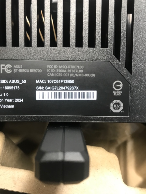Photo 1 of ASUS RT-BE92U BE9700 Tri-Band WiFi 7 Router, Supports New 320MHz Bandwidth & 4096-QAM, MLO, AI WAN Detection, AiMesh Support, Subscription-Free Network Security & Comprehensive VPN Features