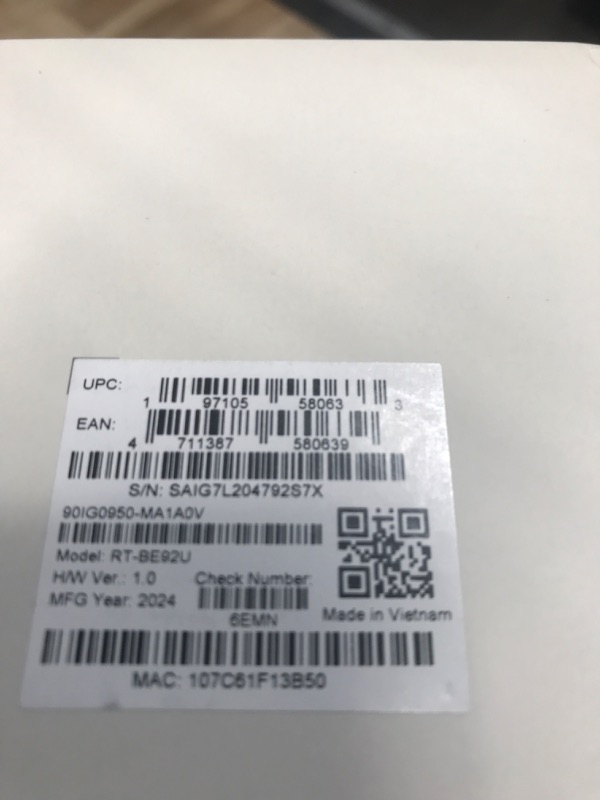 Photo 1 of ASUS RT-BE92U BE9700 Tri-Band WiFi 7 Router, Supports New 320MHz Bandwidth & 4096-QAM, MLO, AI WAN Detection, AiMesh Support, Subscription-Free Network Security & Comprehensive VPN Features