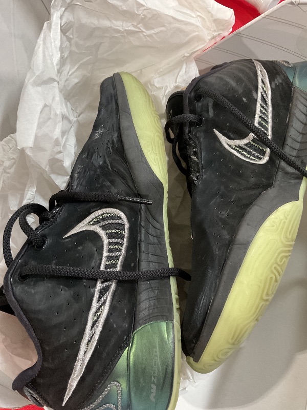 Photo 1 of (USED (SIZE 11) Nike Lebron XXI Mens Shoes Size-11