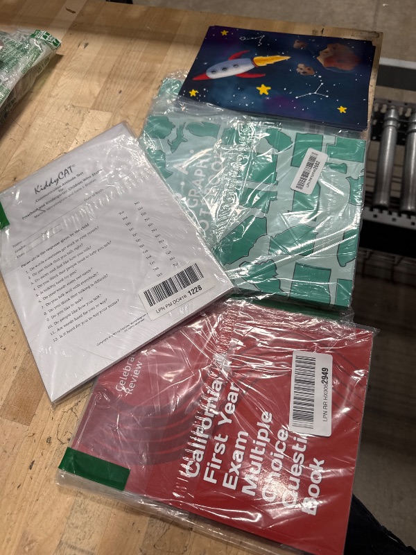 Photo 1 of BOOK AND PAINTING BUNDLE ITEMS:5 