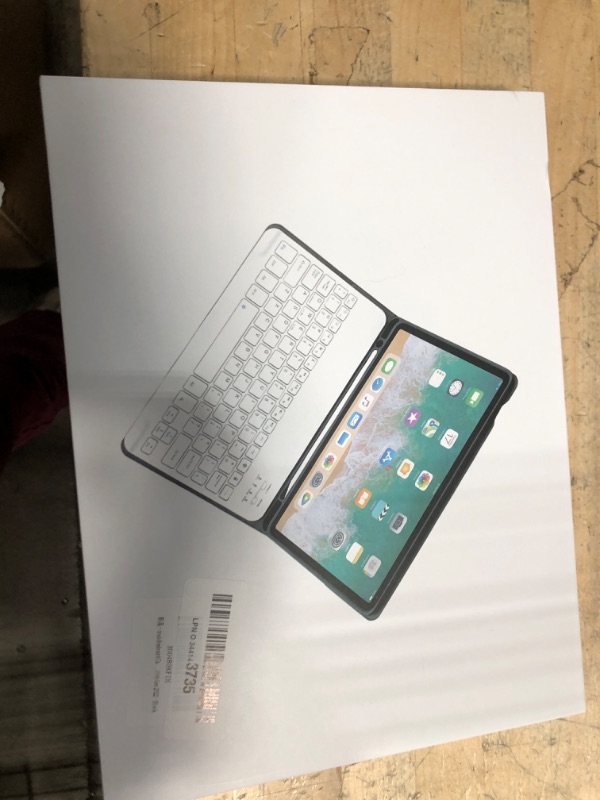 Photo 1 of aoub Keyboard Case for iPad (A16) 11th Generation 11-inch 2025, iPad 10th Generation 10.9 inch 2022 with Pencil Holder, 7 Color Backlit Detachable Wireless Bluetooth Keyboard Stand Folio -  green