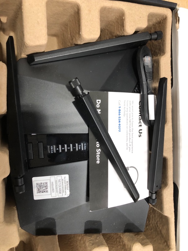 Photo 1 of *UNABLE TO TEST* NETGEAR Nighthawk 6-Stream Dual-Band WiFi 6 Router (RAX54S) – Security Features, AX5400 Wireless Speed, Up to 5.4 Gbps, Covers up to 2,500 sq. ft., 25 Devices - 1-Year Armor Subscription Included