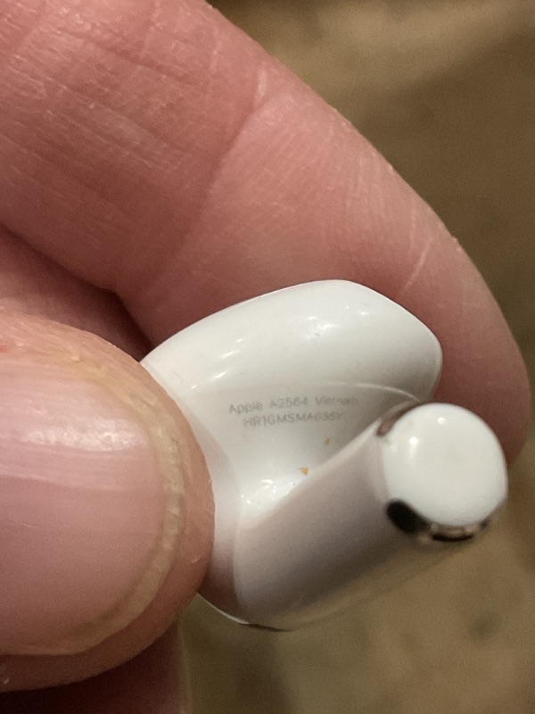 Photo 1 of Apple AirPods 4 Wireless Earbuds, Bluetooth Headphones, Personalized Spatial Audio, Sweat and Water Resistant, USB-C Charging Case, H2 Chip, Up to 30 Hours of Battery Life, Effortless Setup for iPhone