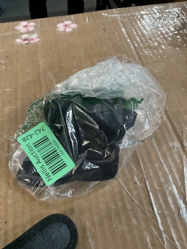 Photo 1 of *STOCK IMAGE FOR REFERENCE*
BLACK PAIR ONLY* DAUCO Thin Socks Females 6 Pairs, Soft Cotton Crew Socks for Women 5-9 Sizes