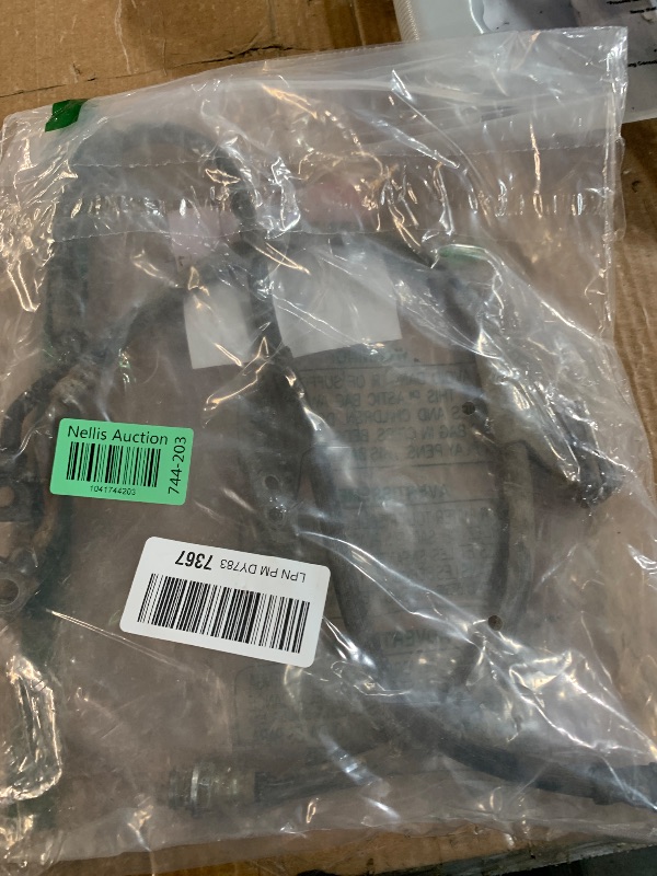 Photo 1 of * a little dirty *
TRQ Front Performance Brake Hose Set Compatible with 1988-1999 Chevrolet C1500 1992-1999 C1500 Suburban 1988-1998 C2500 1992-1996 C2500 Suburban 1995-2000 Tahoe GMC Yukon