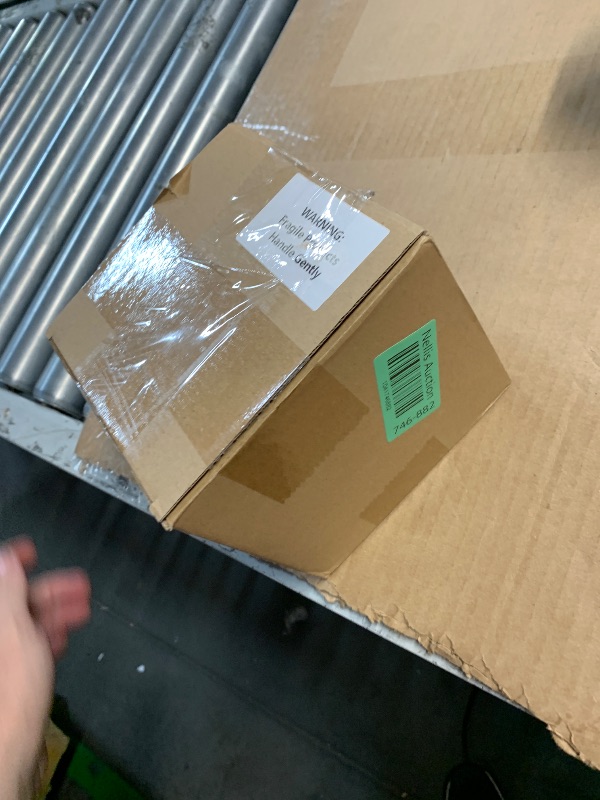 Photo 1 of Tioncy 3 Pcs Large Body Powder Puff and Container Powder Container with Puff Crystal Case Soft Washable Reusable Velour Face Body Glitter Wet Dry Makeup(Simple,Dazzling)