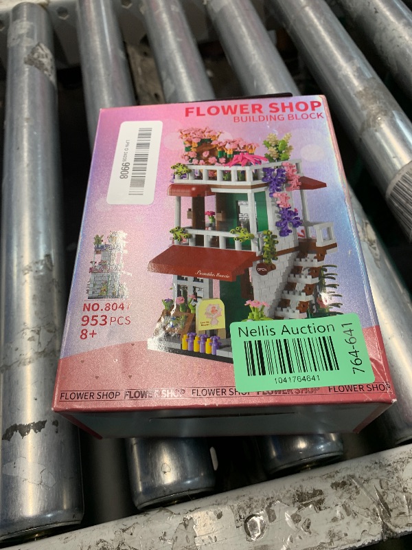 Photo 1 of wriyvngs Street View Mini Building Blocks Flower House Shop Store Building Kit Simulation Construction Educational Creative Toy for Boys Girls Age 8+ 953 pcs