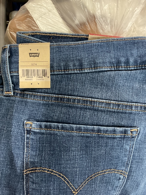 Photo 1 of (See all images) Levi's Women's 311 Shaping Capri, Lapis Amidst - Dark Indigo, 32/14 