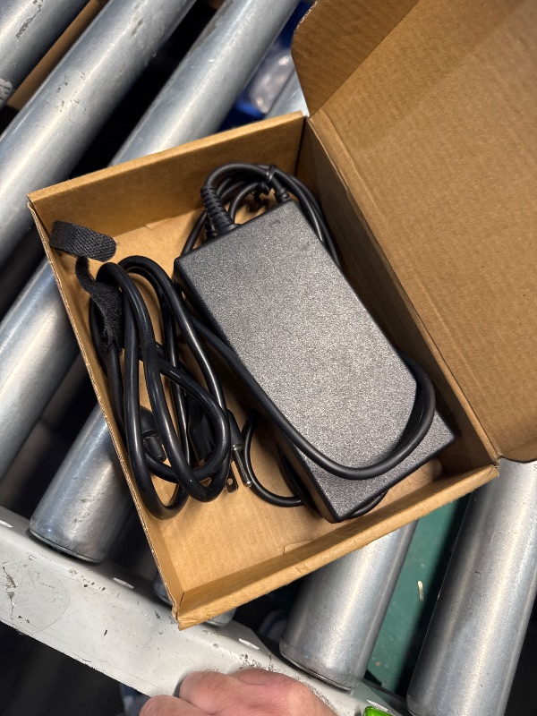 Photo 1 of (USED/FAIR) 180w 19.5V 9.23A AC Laptop Charger Fit for Dell Precision 7510 7520 7530 7540 7550 7560 3530 7730 5530 M4600 M4700 M4800 M6400 M4500 DA180PM111 Laptop Adapter Power Supply Cord