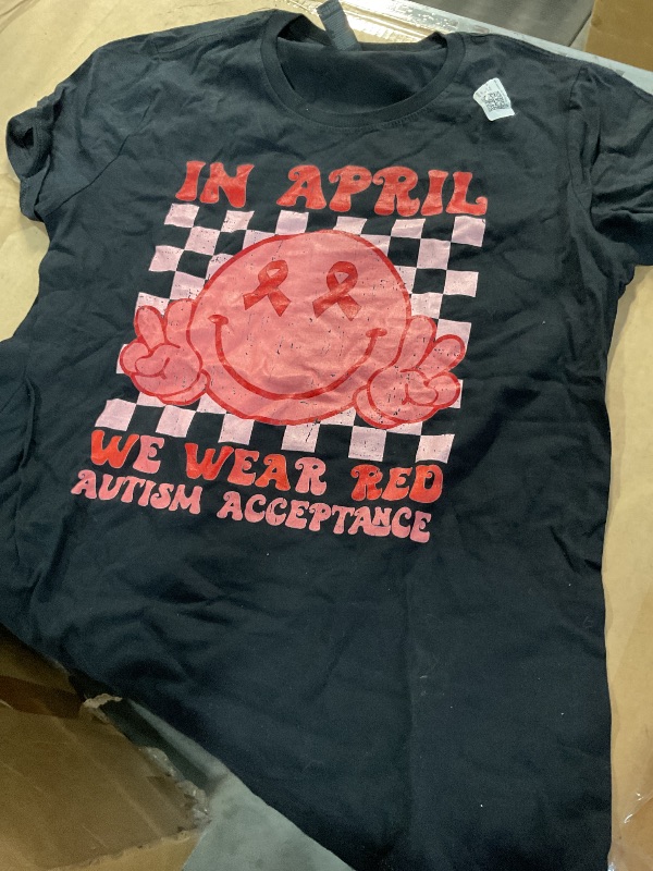 Photo 1 of (See images) In April We Wear Red Instead Autism People Acceptance T-Shirt M