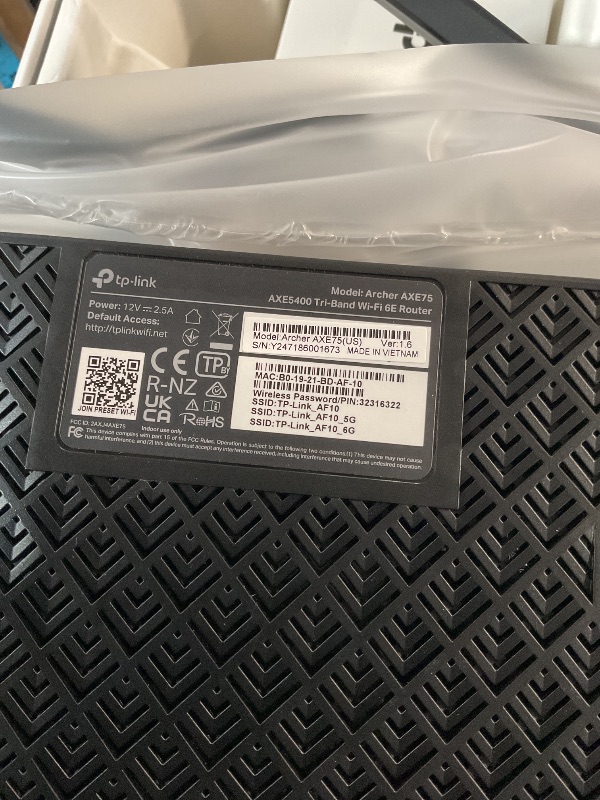 Photo 1 of ***** FOR PARTS ONLY ***** TP-Link AXE5400 Tri-Band WiFi 6E Router (Archer AXE75)- Gigabit Wireless Internet Router, ax Router for Gaming, VPN Router, OneMesh, WPA3, Black