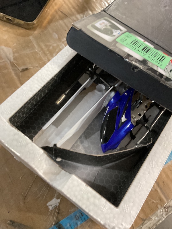 Photo 1 of ***(PARTS ONLY/ NON FUNCTIONAL)***Cheerwing S107/S107G Phantom 3CH 3.5 Channel Mini RC Helicopter with Gyro Blue